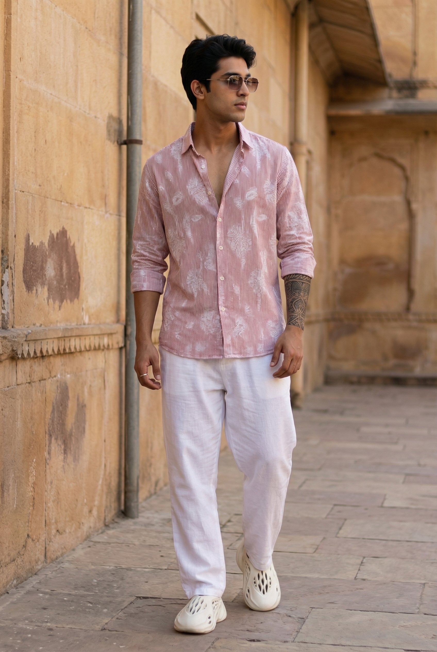 Men's Rust Floral Print Spread Collar Regular Fit Pure Cotton Shirt