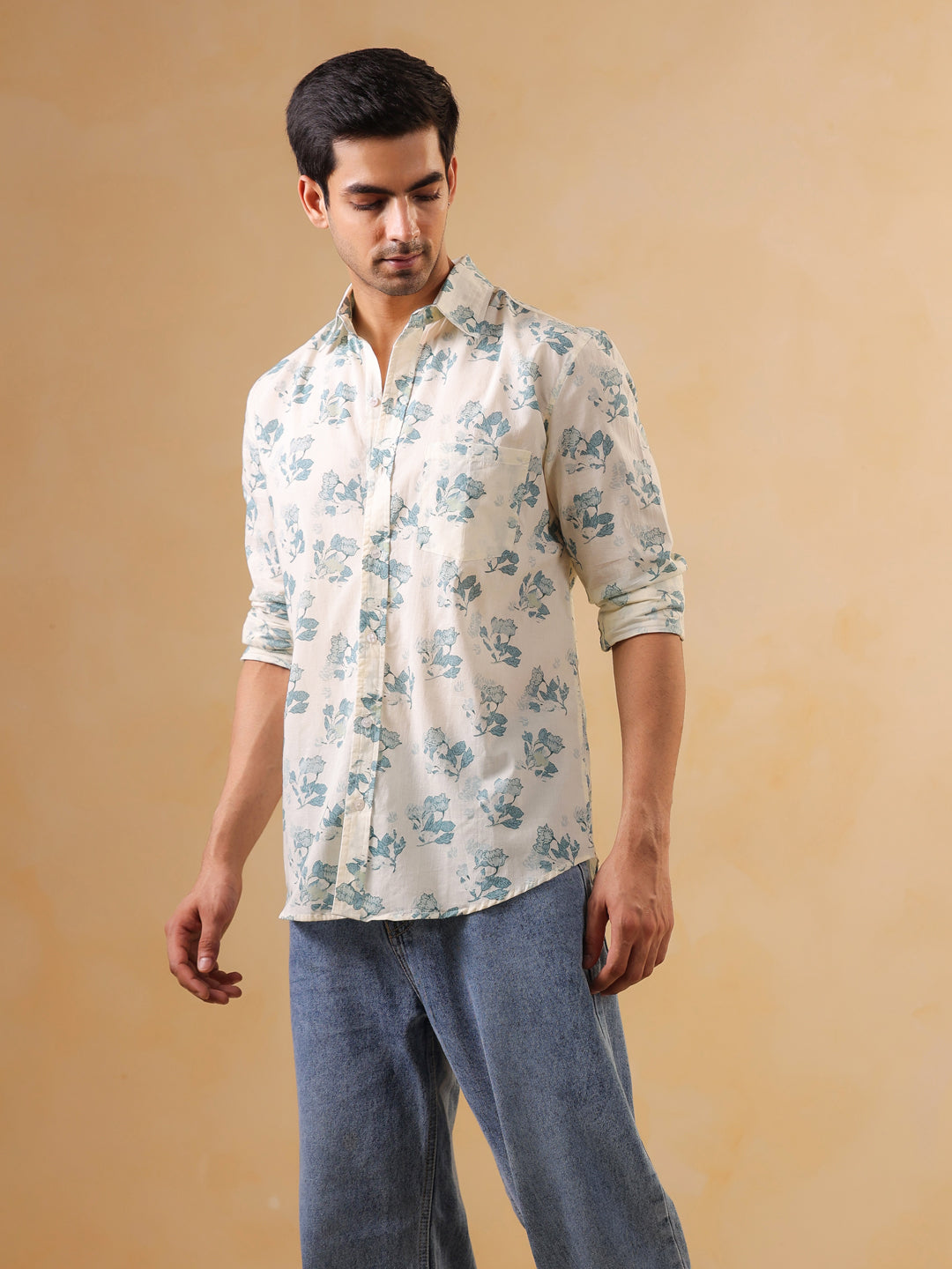 Men's White & Blue Botanical Print Full Sleeve Shirt