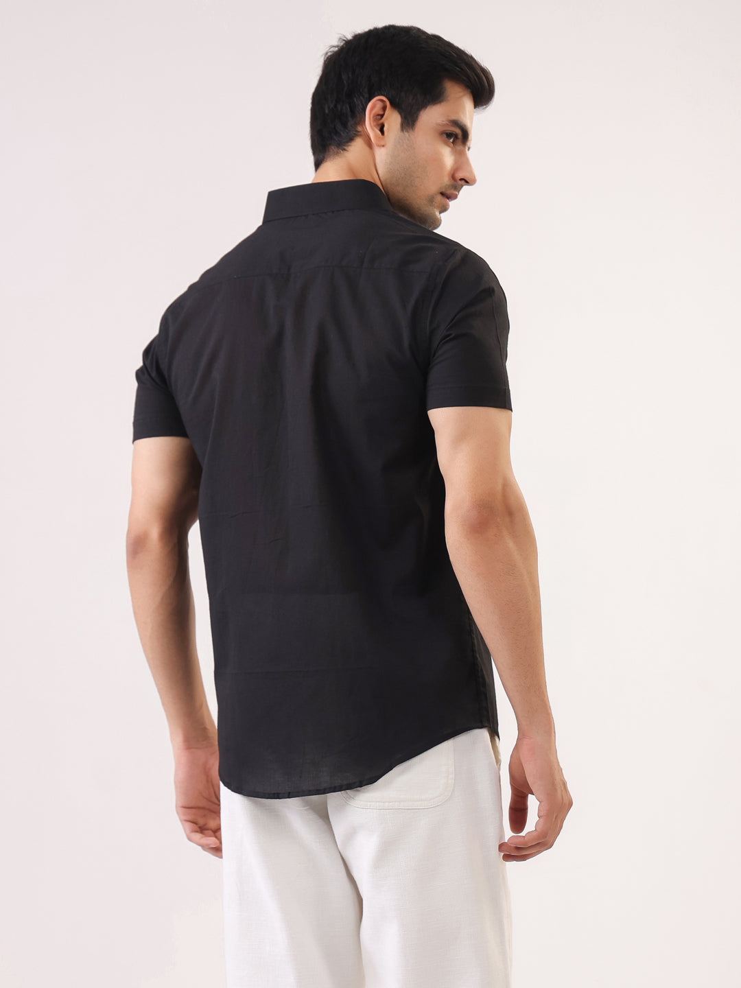 Men's Solid Black Short Sleeve Casual Shirt