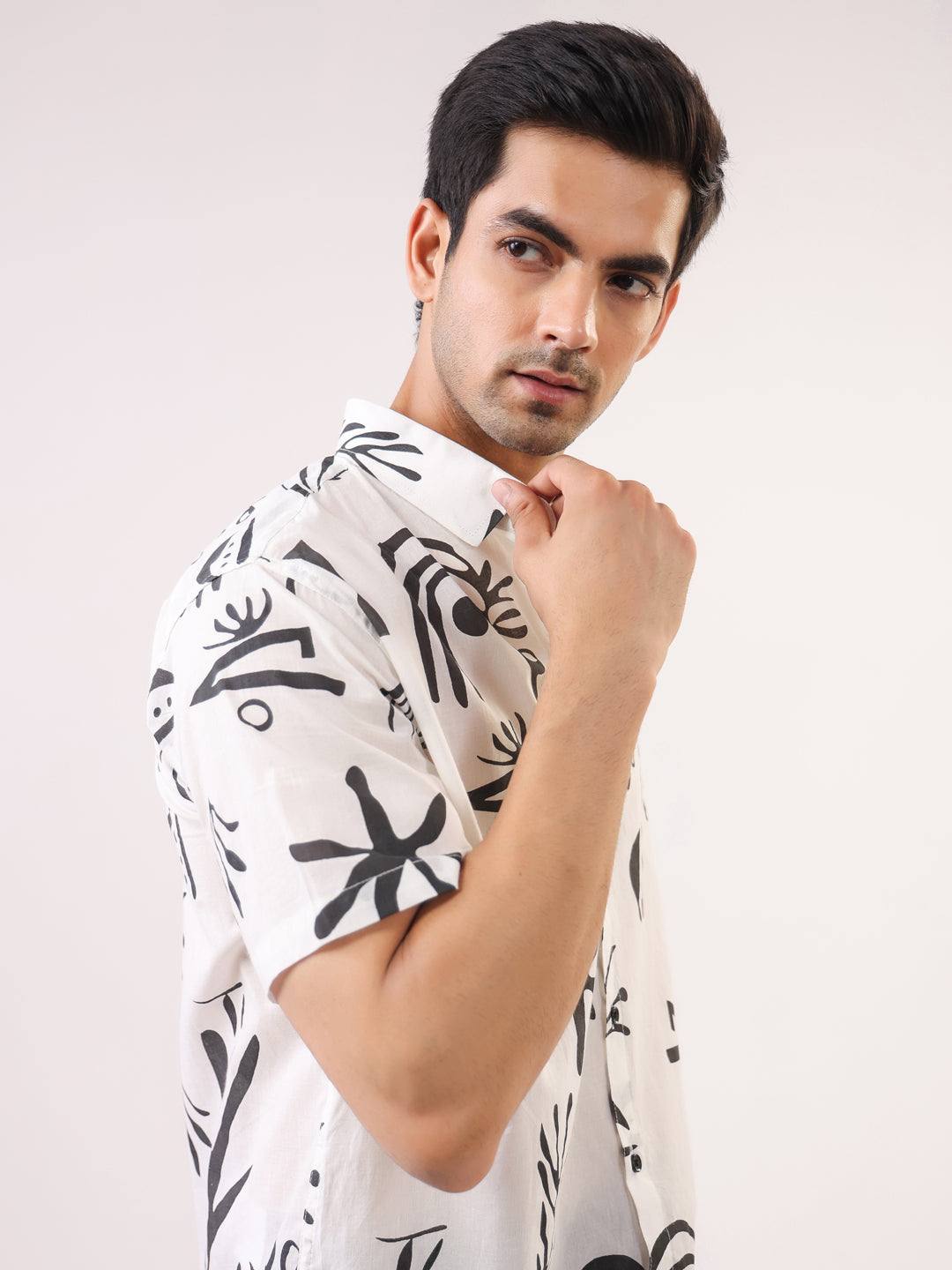 Abstract Echo Printed Shirt