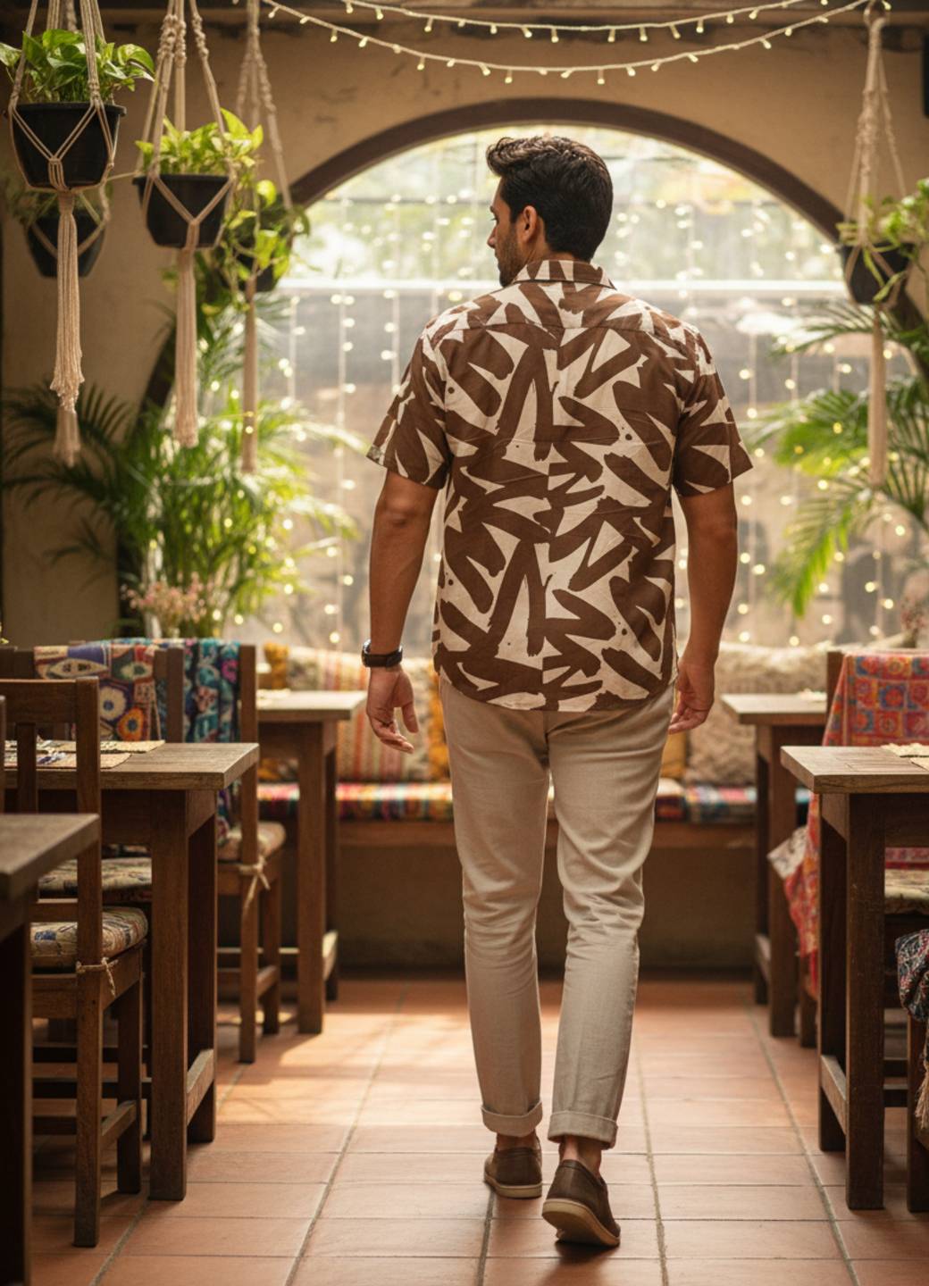 Men’s Tropical Abstract Print Resort Shirt