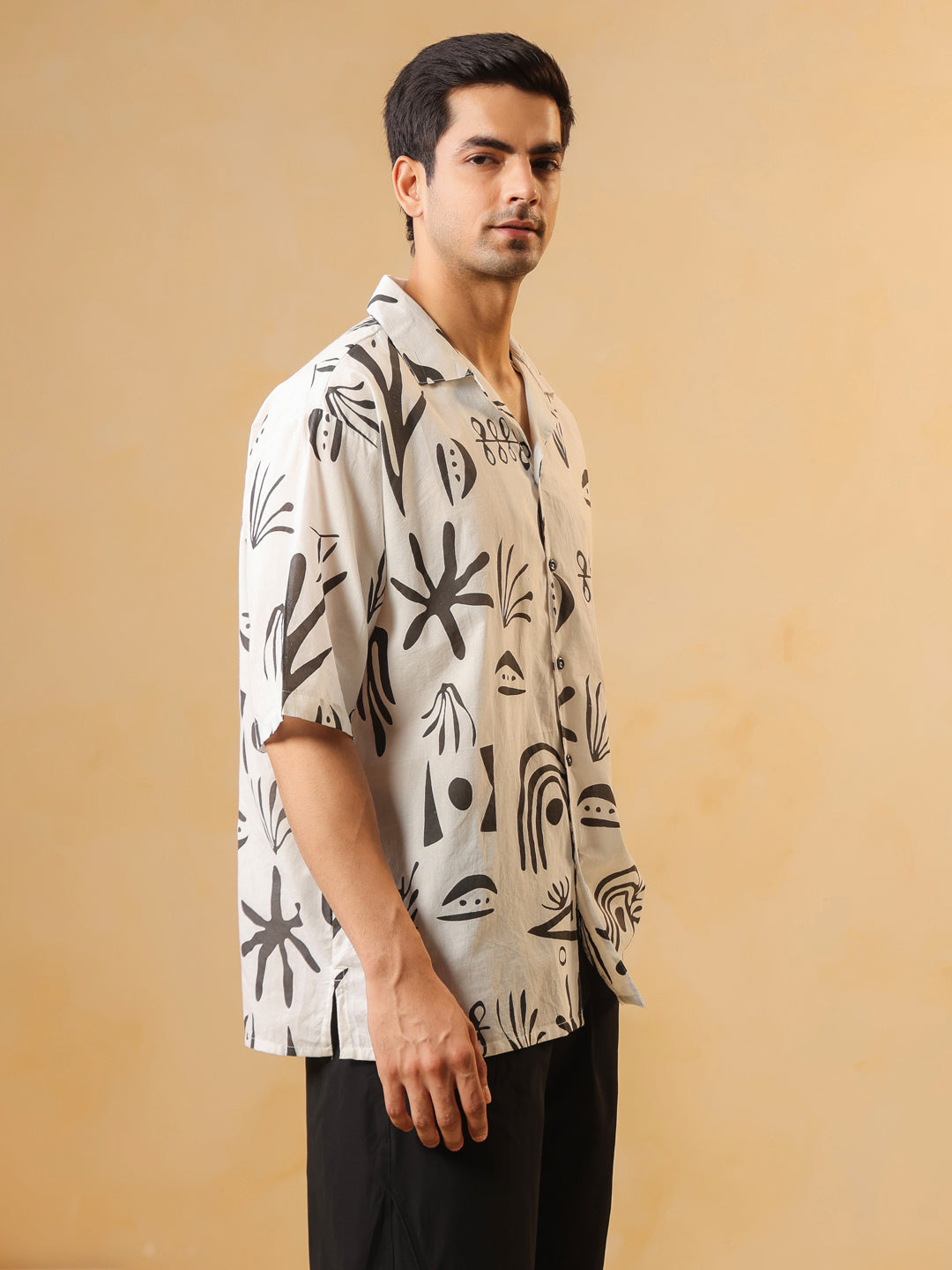 Men's White Cuban Collar Abstract Print Oversized Cotton Shirt