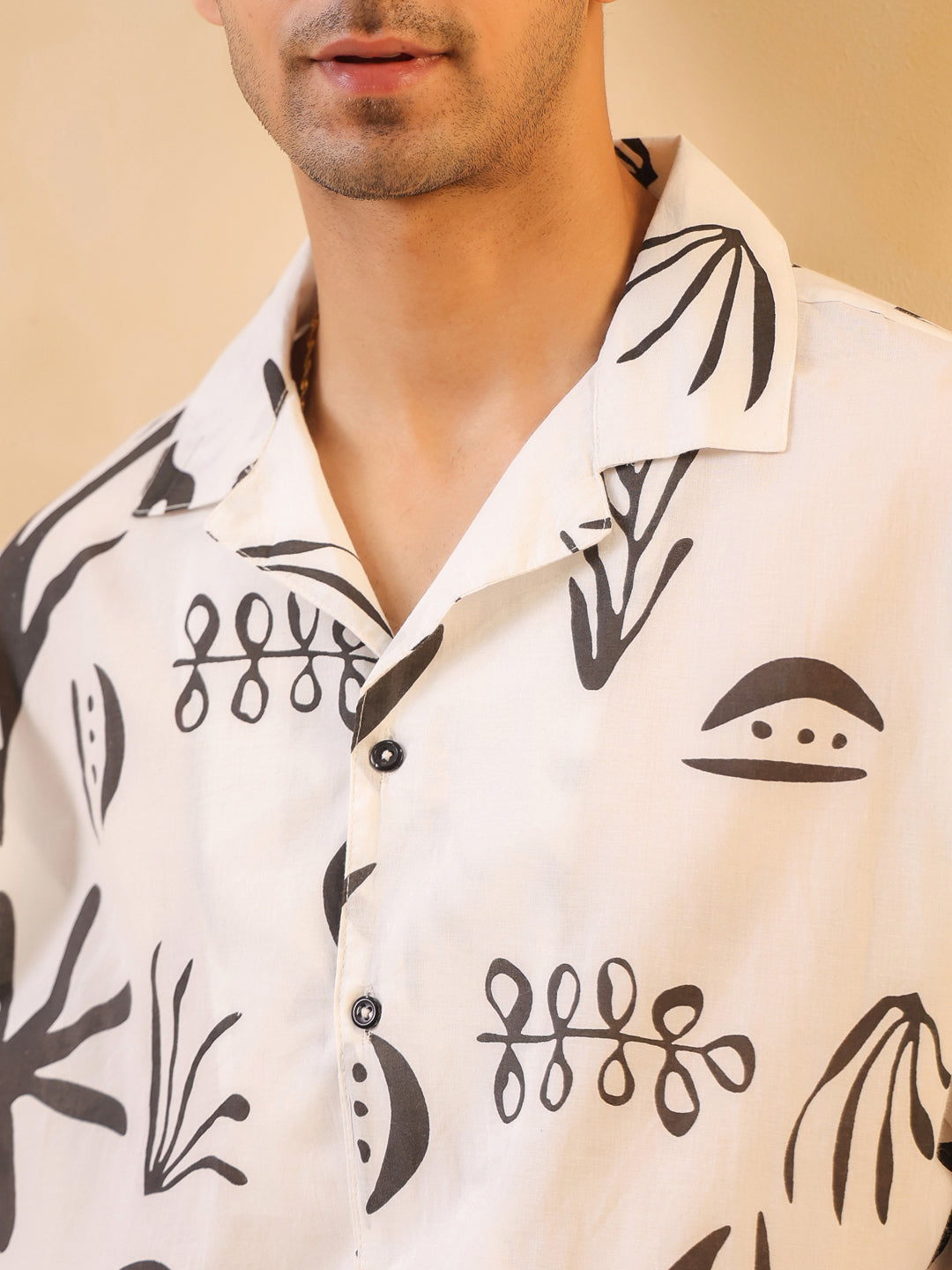 Men's White Cuban Collar Abstract Print Oversized Cotton Shirt